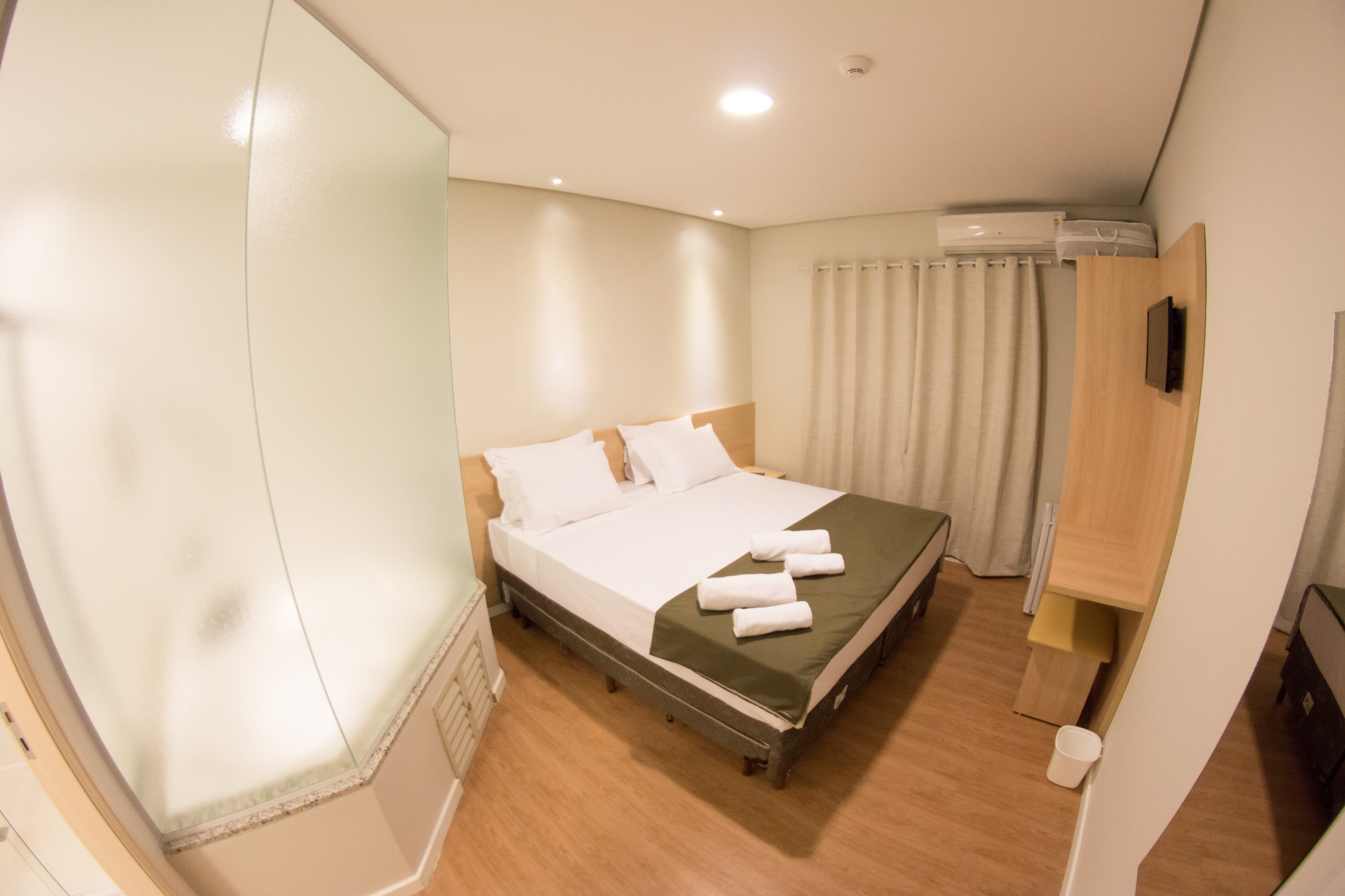 Quarto Luxo Hotel Toyo Inn Em Boituva SP